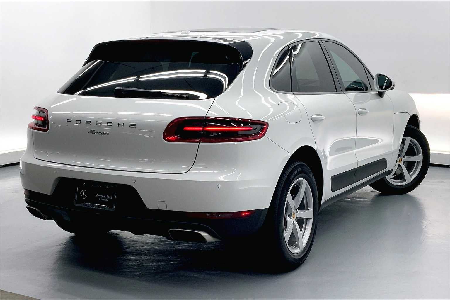2017 Porsche Macan AWD