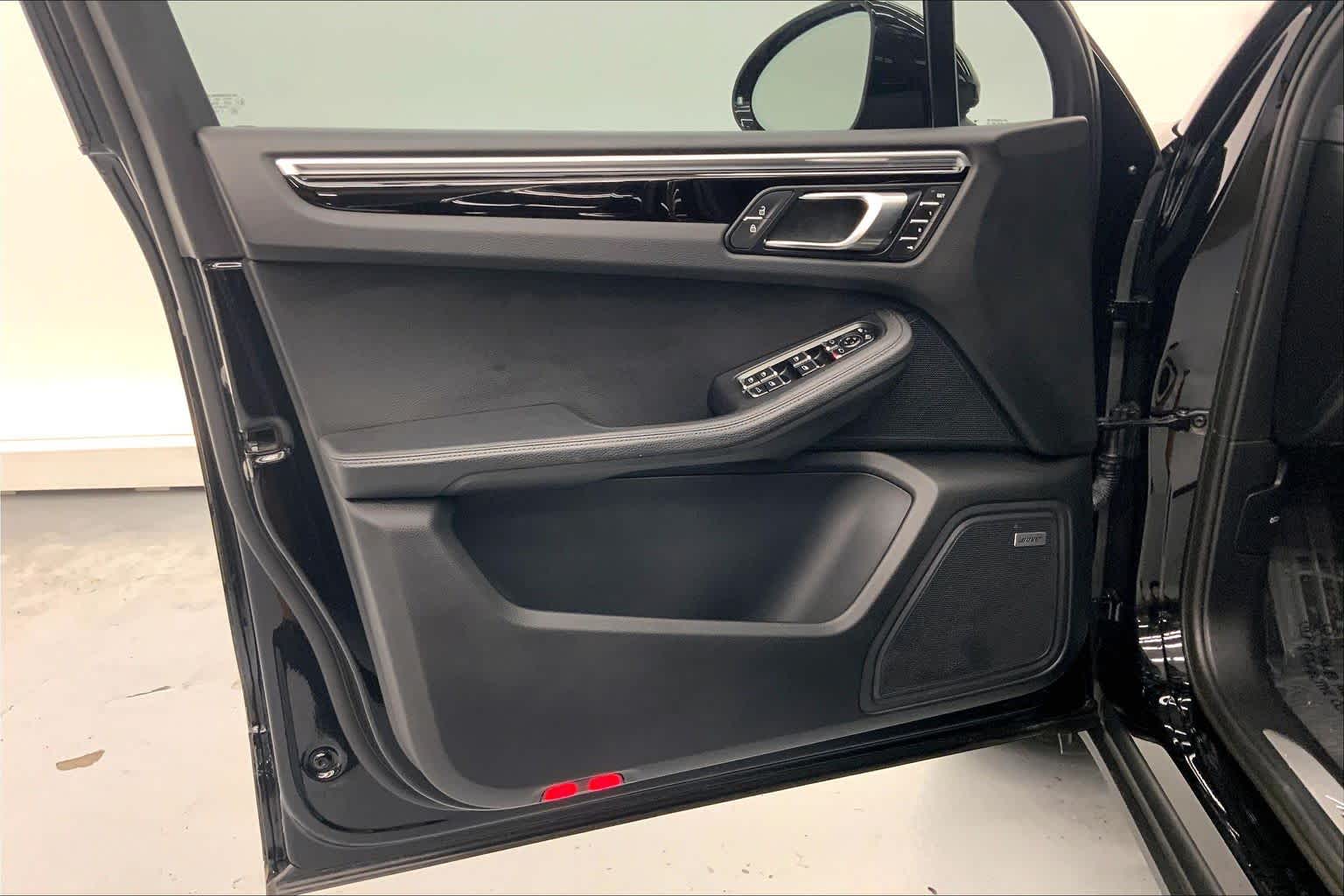 2021 Porsche Macan S