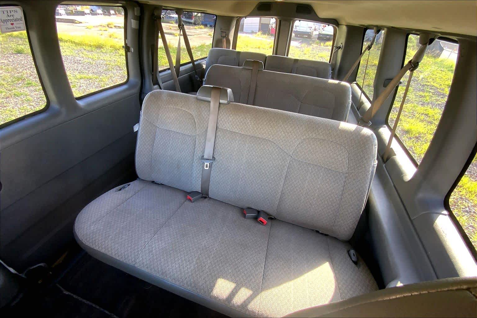 2019 Chevrolet Express Passenger LT