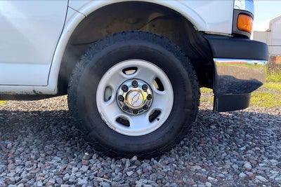 2019 Chevrolet Express Passenger LT