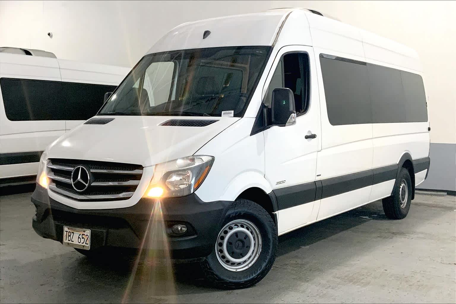 2016 Mercedes-Benz Sprinter Passenger Vans RWD 2500 170