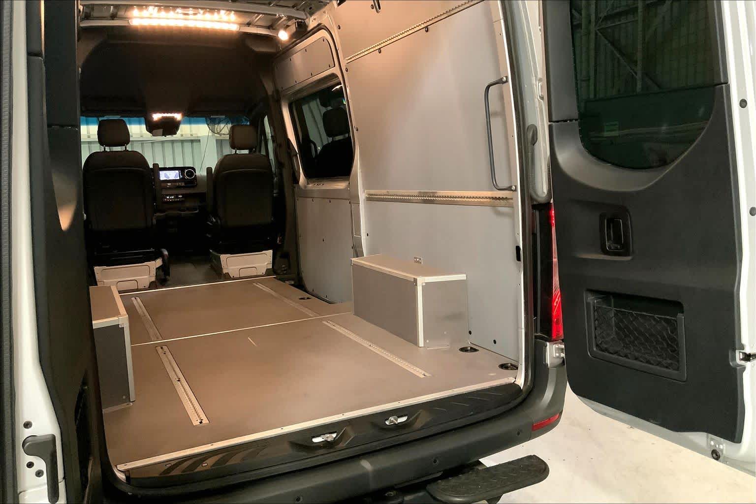 2021 Mercedes-Benz Sprinter Cargo Van 2500 Standard Roof I4 Gas 144 RWD