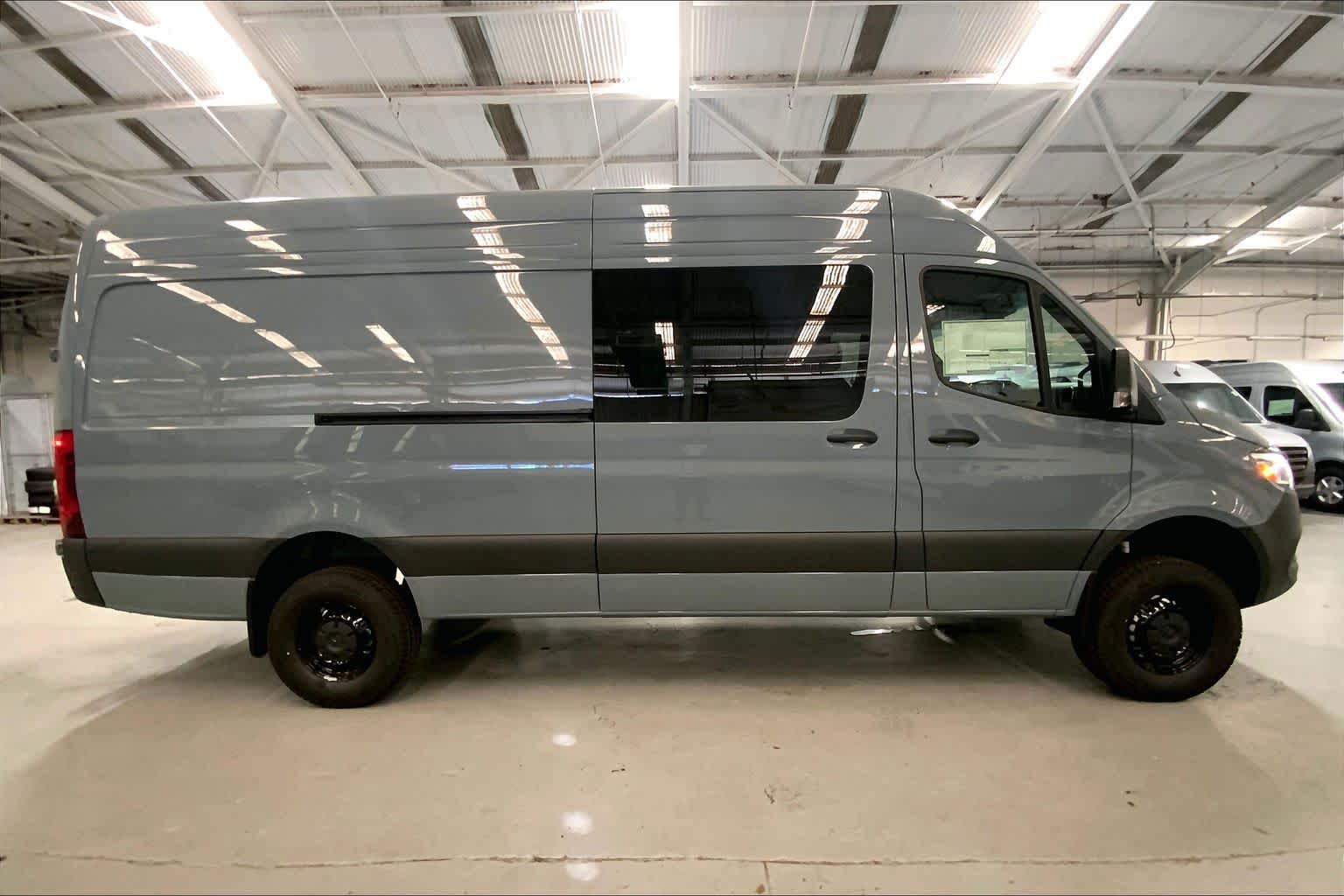 2026 Mercedes-Benz Sprinter 2500 High Roof I4 Diesel HO 170" AWD