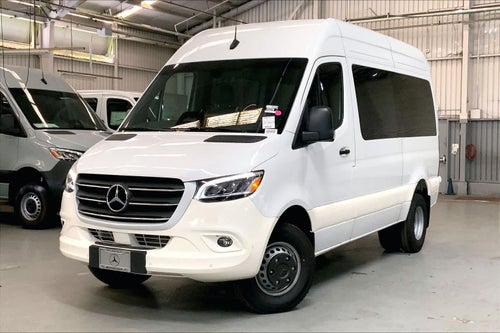 2025 Mercedes-Benz Sprinter Cargo Van 3500 Standard Roof I4 Diesel HO 144" RWD