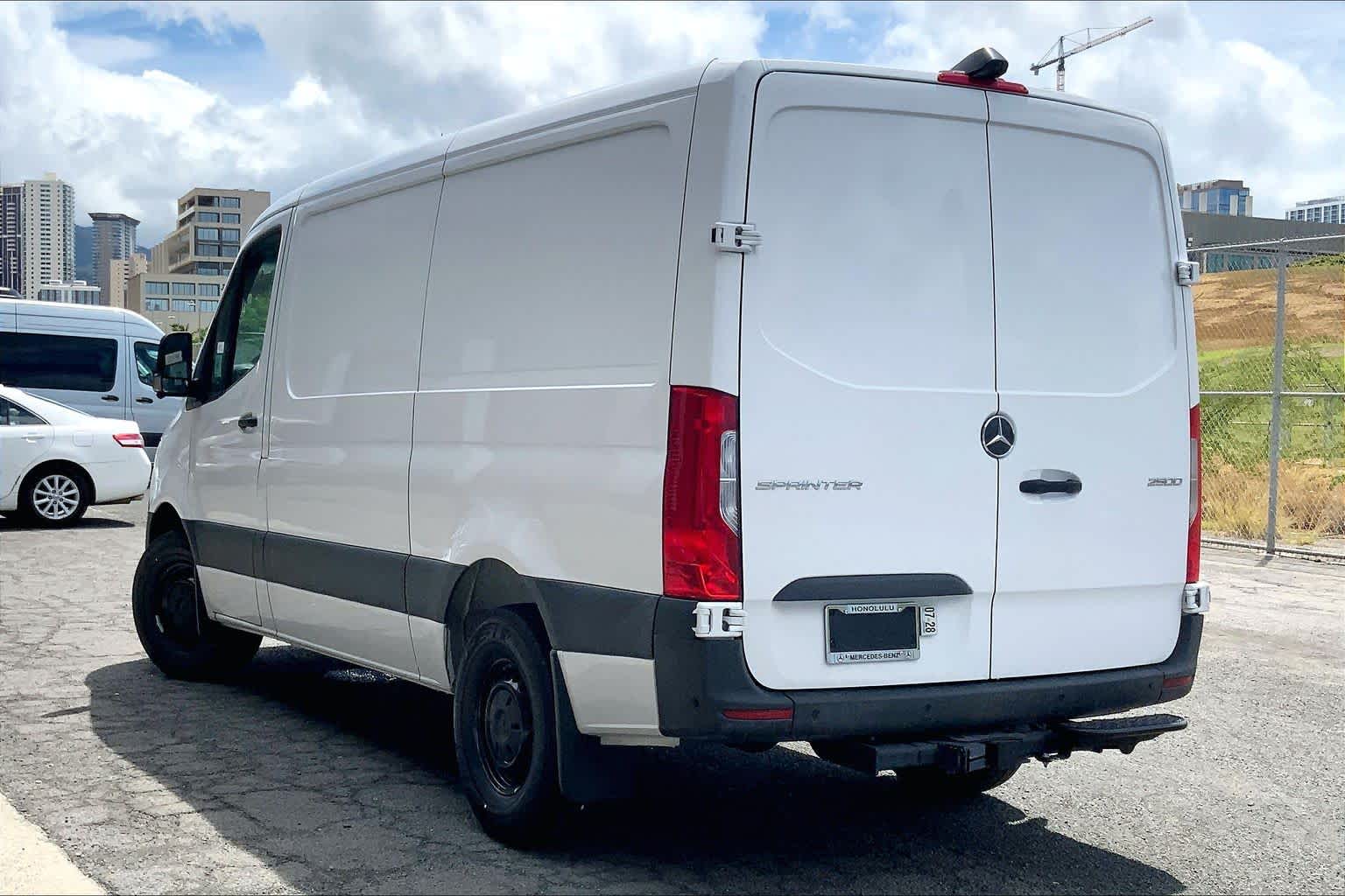 2026 Mercedes-Benz Sprinter 2500 High Roof I4 Diesel 144 RWD