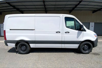 2026 Mercedes-Benz Sprinter 2500 High Roof I4 Diesel 144 RWD