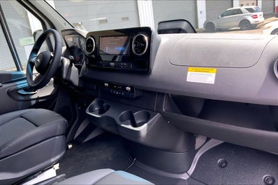 2026 Mercedes-Benz Sprinter 2500 Standard Roof I4 Diesel 144 RWD