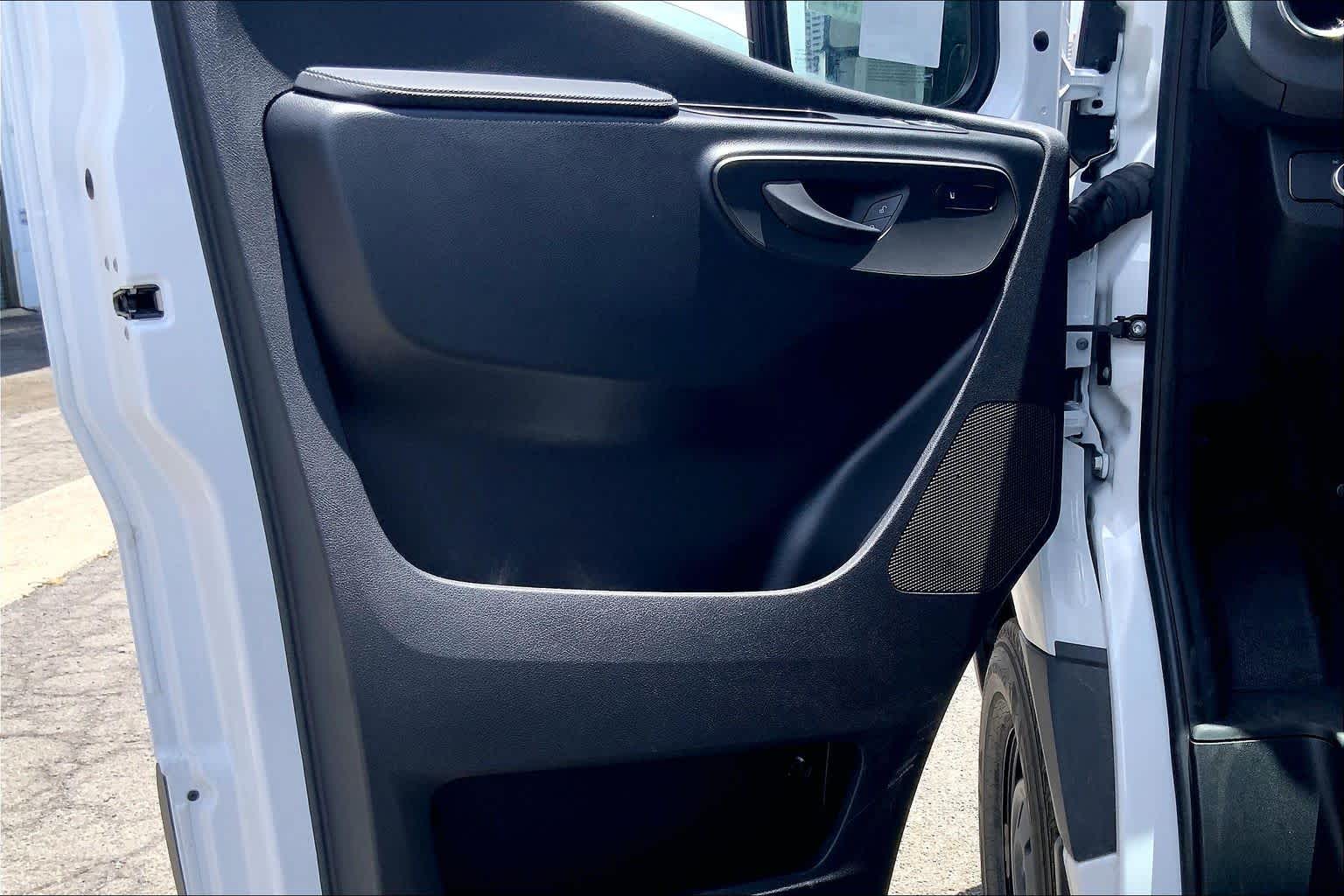2026 Mercedes-Benz Sprinter 2500 Standard Roof I4 Diesel 144 RWD