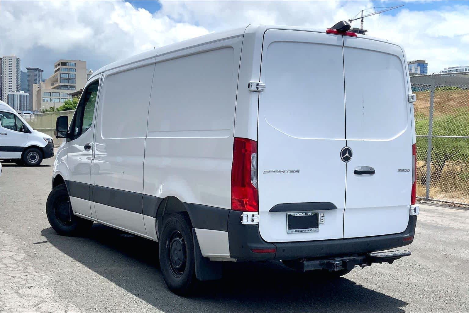 2026 Mercedes-Benz Sprinter 2500 Standard Roof I4 Diesel 144 RWD