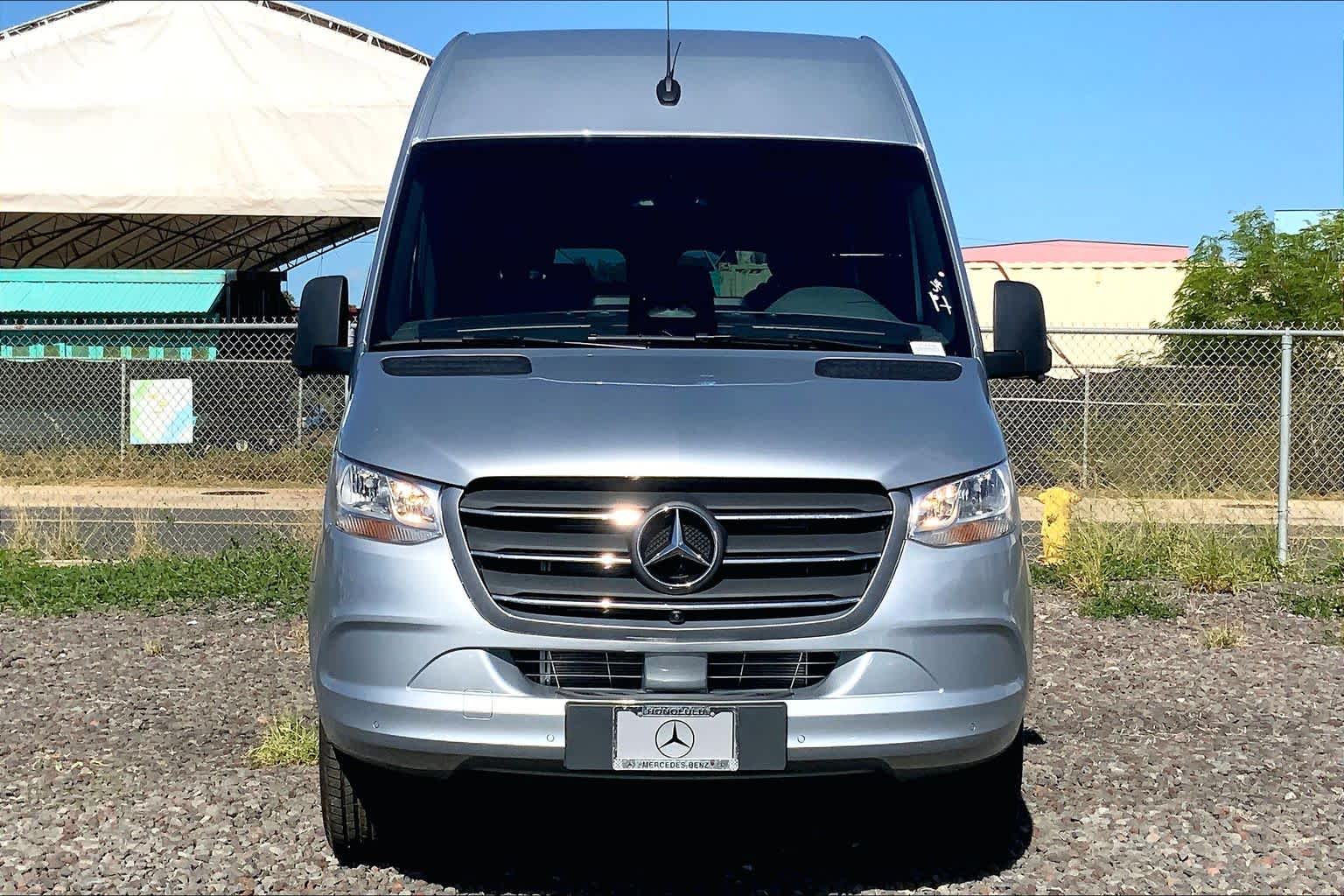 2026 Mercedes-Benz Sprinter Cargo 2500 High Roof I4 Diesel 170 RWD