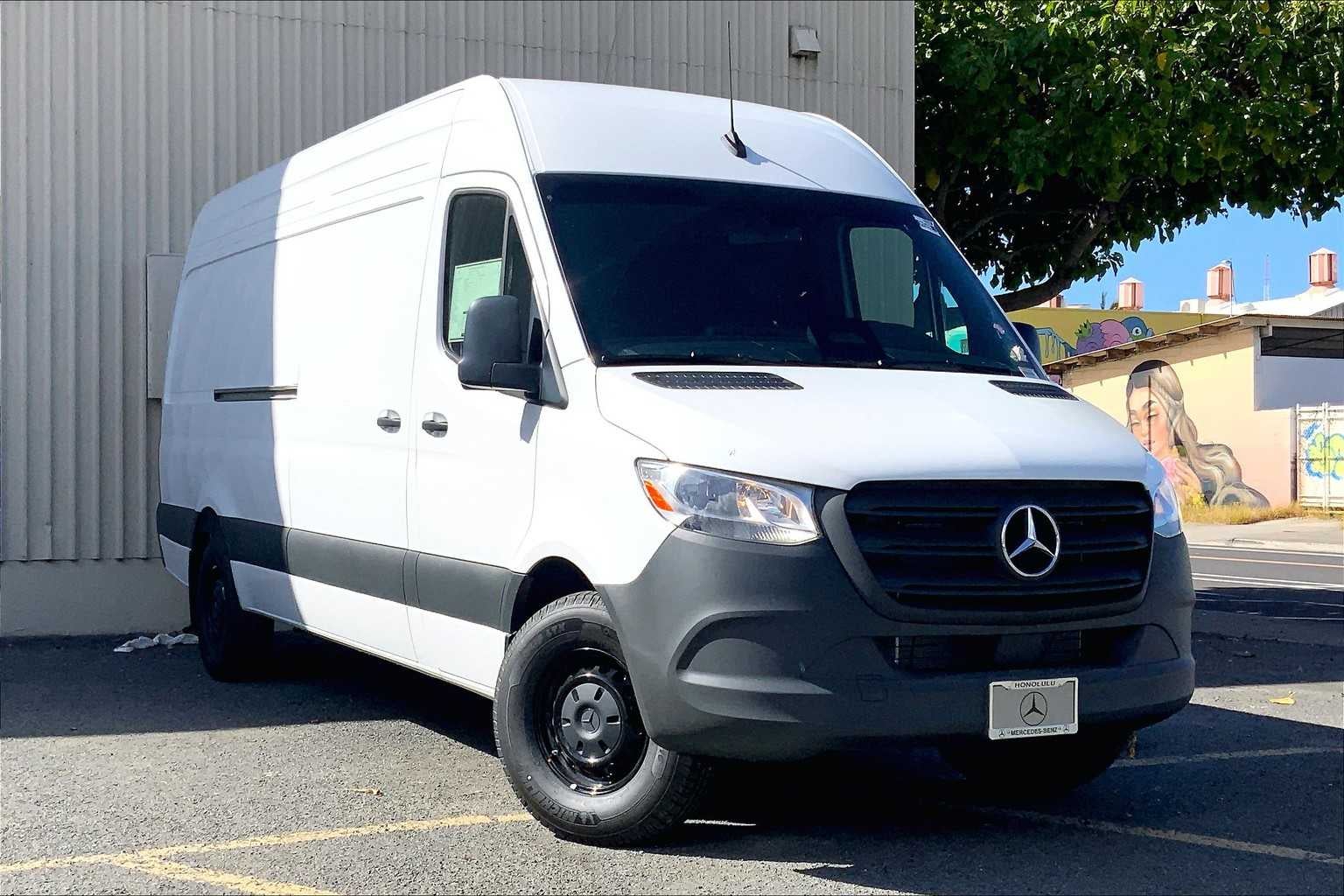 2025 Mercedes-Benz Sprinter Cargo Van 2500 High Roof I4 Diesel 170" RWD