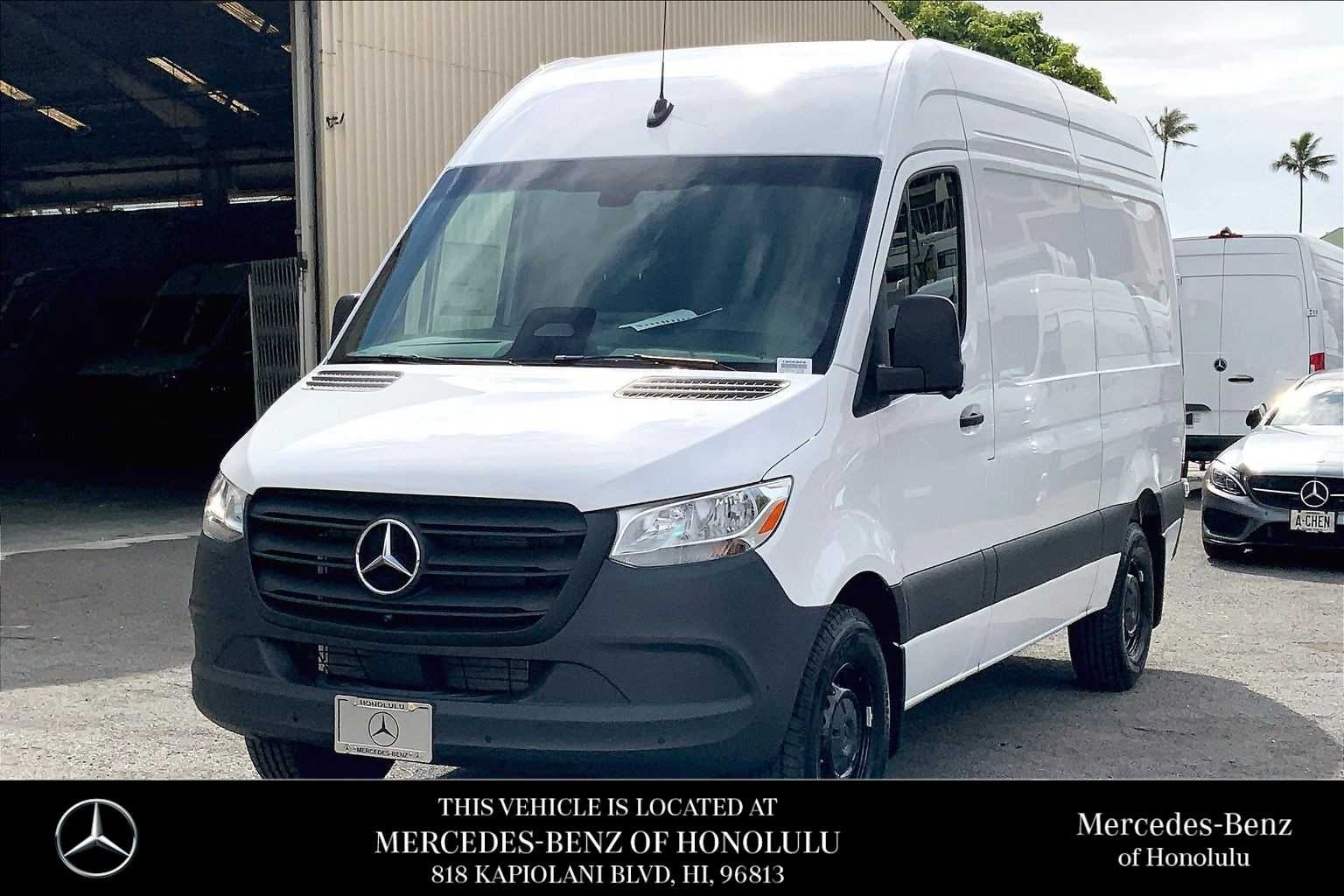 2026 Mercedes-Benz Sprinter 2500 Standard Roof I4 Diesel HO 144" RWD