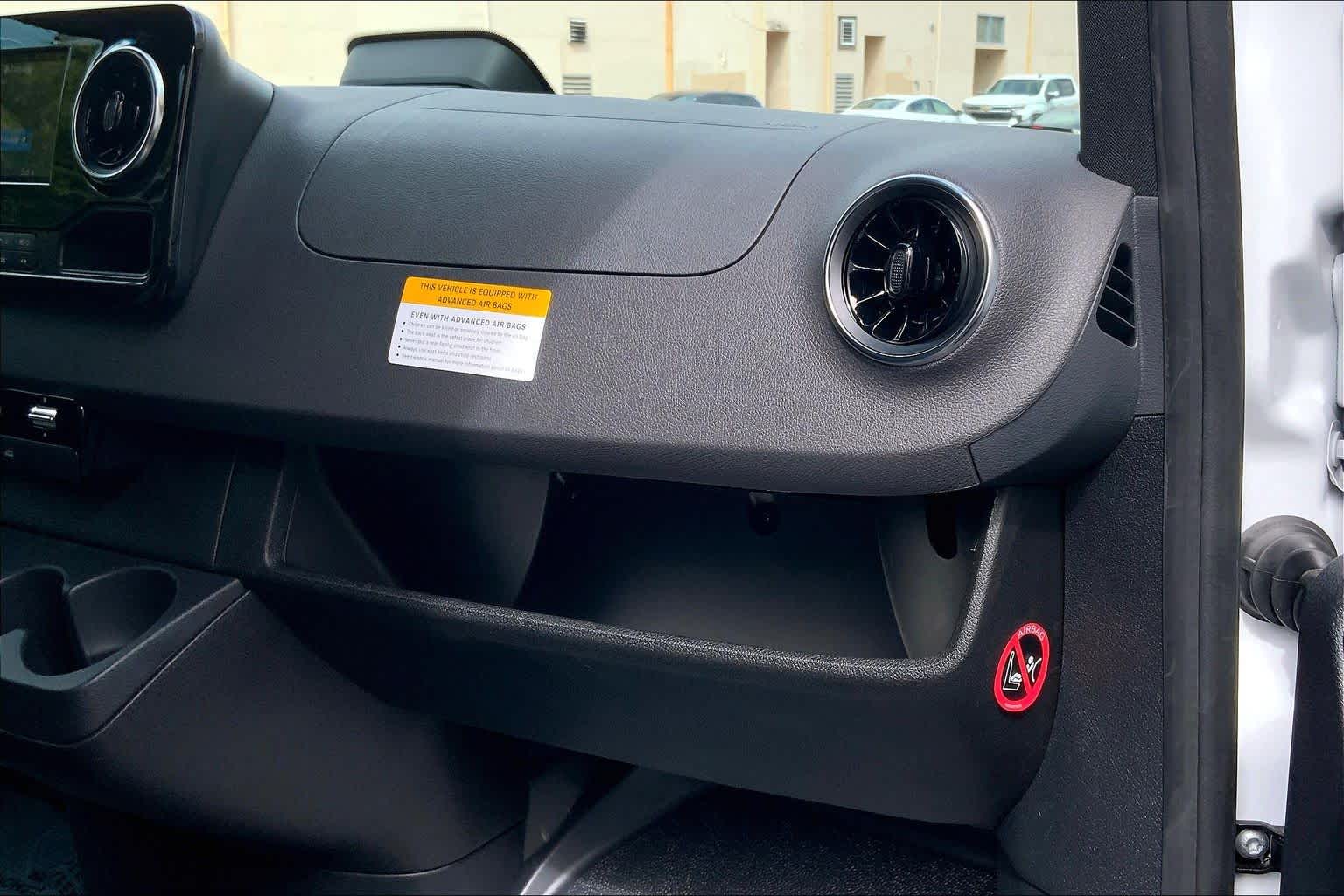 2026 Mercedes-Benz Sprinter 2500 Standard Roof I4 Diesel HO 144" RWD