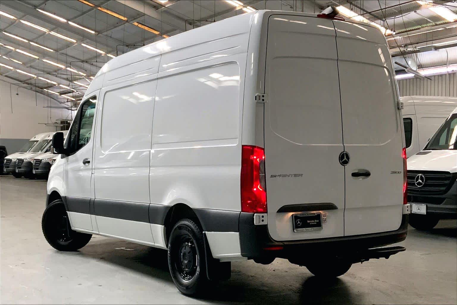 2025 Mercedes-Benz Sprinter 2500 Standard Roof I4 Diesel HO 144" RWD
