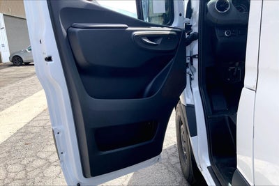 2026 Mercedes-Benz Sprinter Cargo 2500 Standard Roof I4 Diesel HO 144 RWD