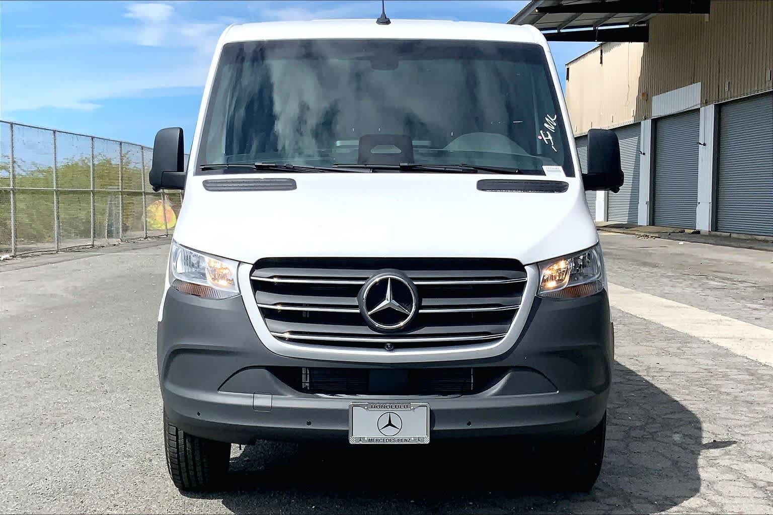 2026 Mercedes-Benz Sprinter Cargo 2500 Standard Roof I4 Diesel HO 144 RWD