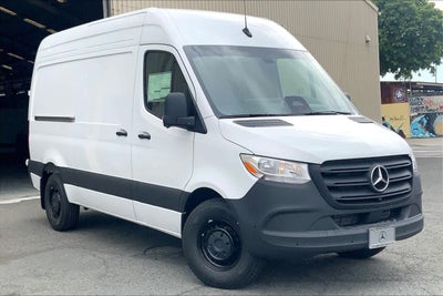 2026 Mercedes-Benz Sprinter Cargo 2500 High Roof I4 Diesel HO 144 RWD