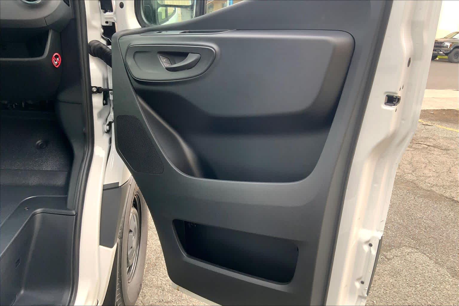 2026 Mercedes-Benz Sprinter Cargo 2500 High Roof I4 Diesel HO 144 RWD