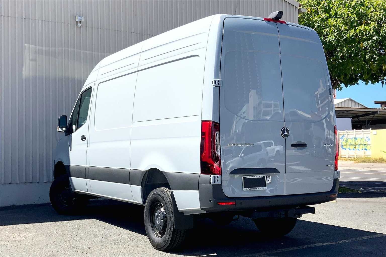 2025 Mercedes-Benz Sprinter Cargo Van 2500 High Roof I4 Diesel HO 144" AWD