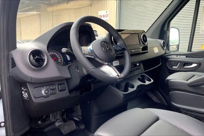 2026 Mercedes-Benz Sprinter 2500 Standard Roof I4 Diesel HO 144" AWD