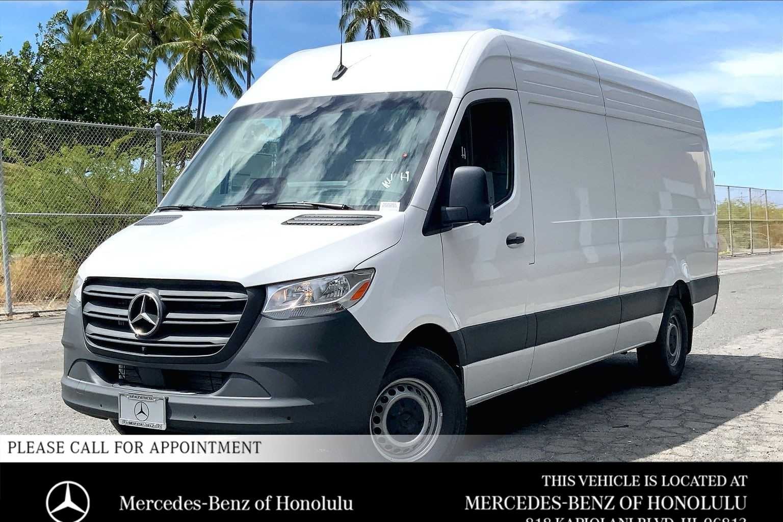 2026 Mercedes-Benz Sprinter 2500 High Roof I4 Diesel HO 170 RWD