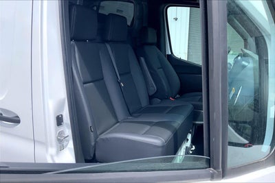 2026 Mercedes-Benz Sprinter 2500 High Roof I4 Diesel HO 170 RWD