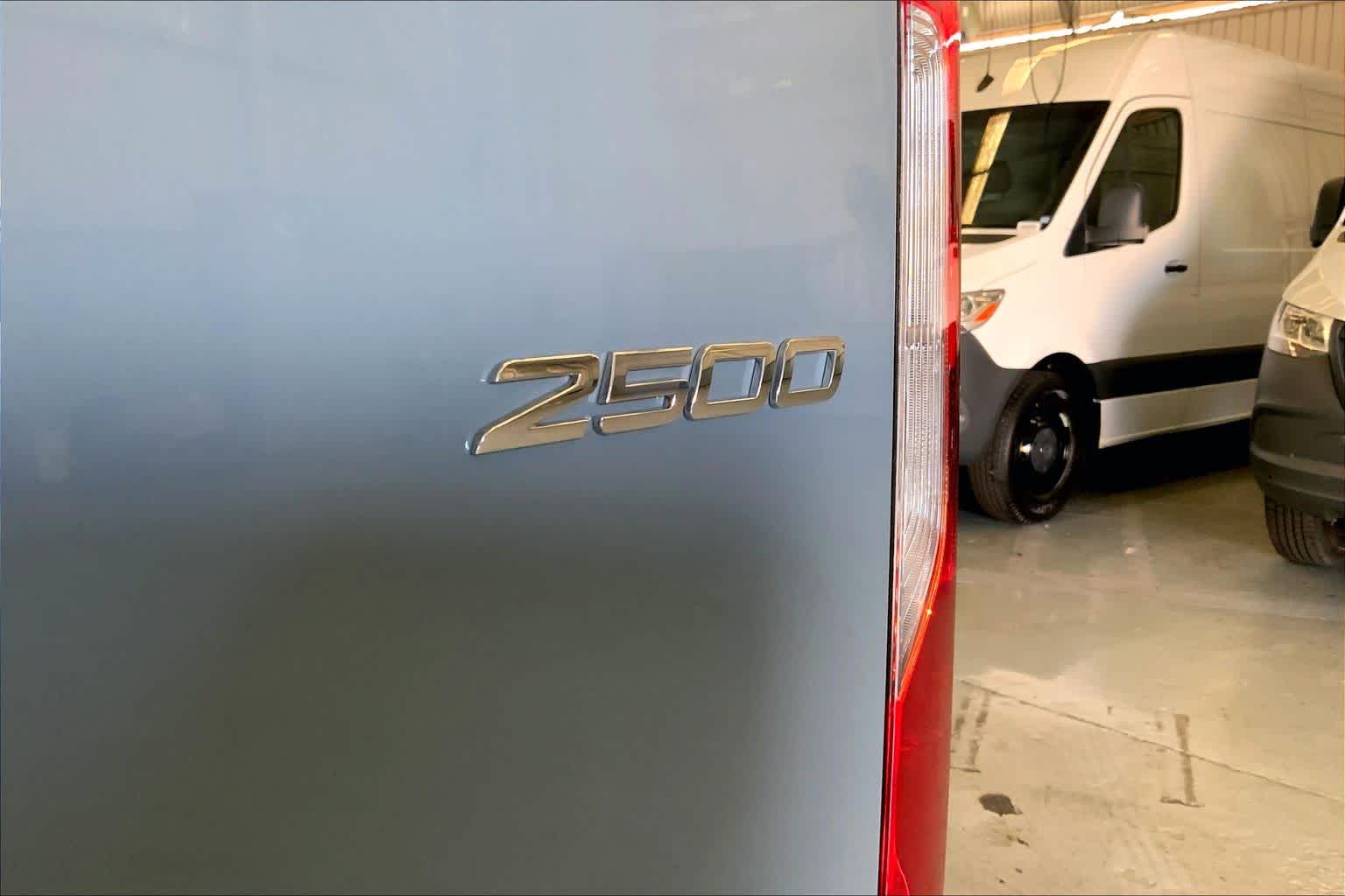 2025 Mercedes-Benz Sprinter Cargo Van 2500 High Roof I4 Diesel HO 170" RWD