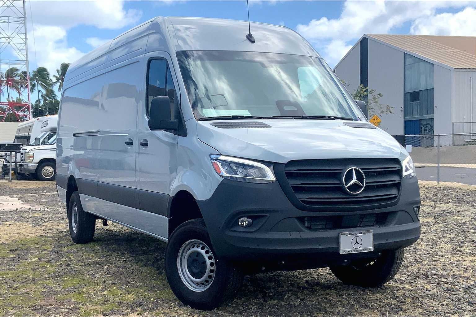 2025 Mercedes-Benz Sprinter Cargo Van 2500 High Roof I4 Diesel HO 170 AWD