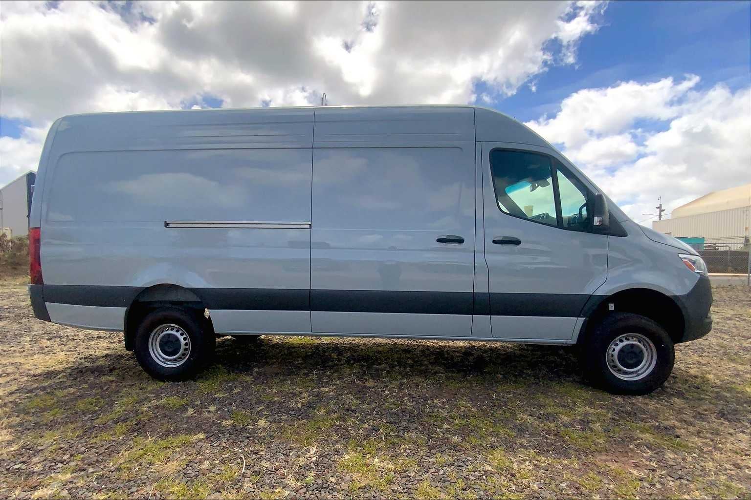 2025 Mercedes-Benz Sprinter Cargo Van 2500 High Roof I4 Diesel HO 170 AWD