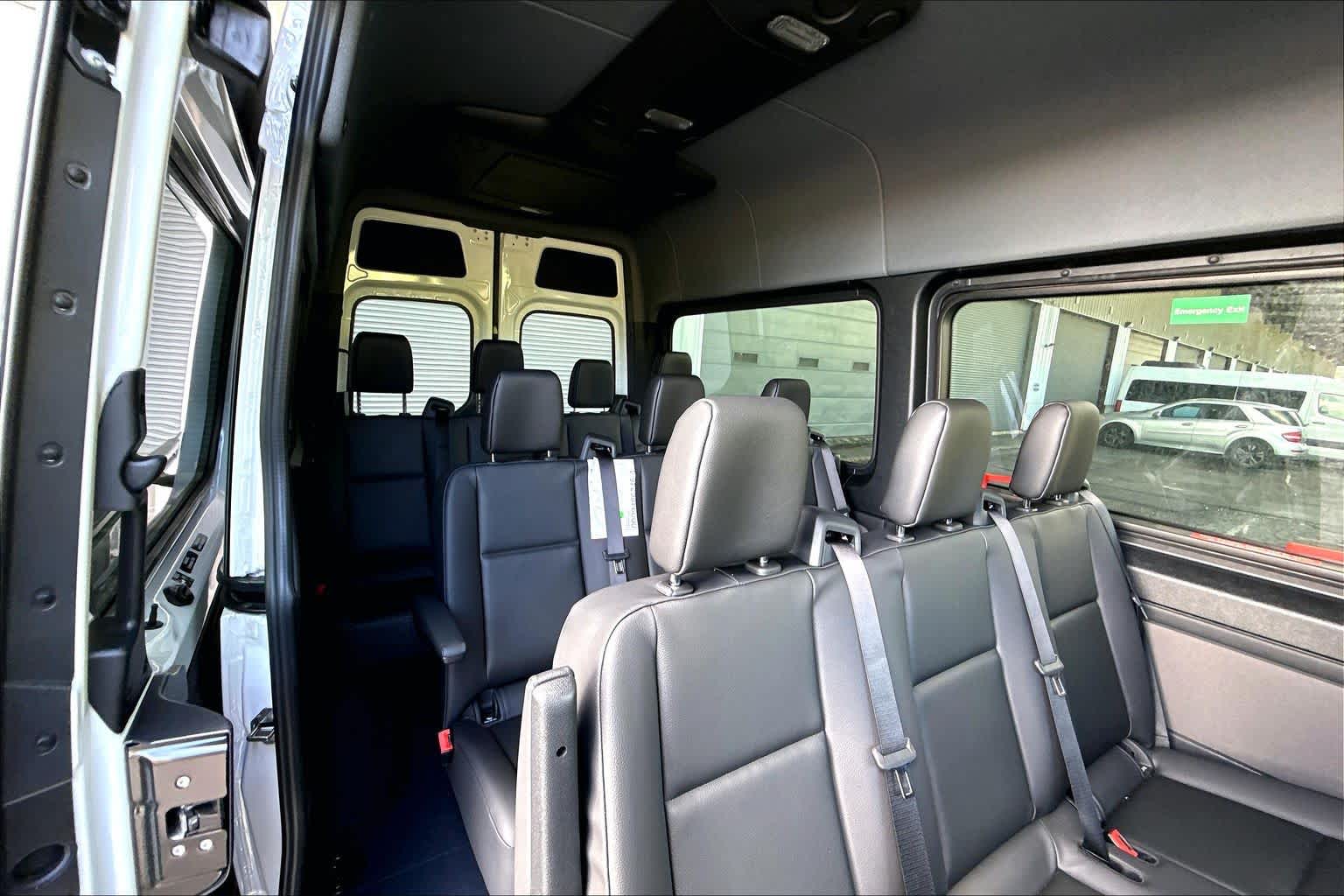 2026 Mercedes-Benz Sprinter Passenger 2500 Standard Roof I4 Diesel 144 RWD