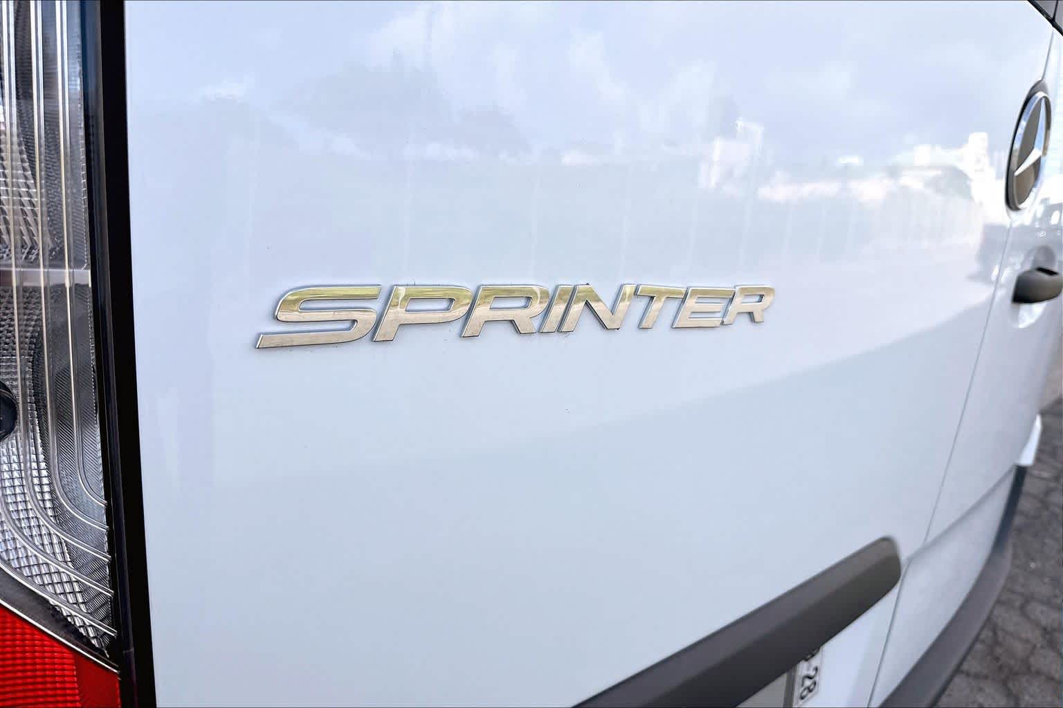 2026 Mercedes-Benz Sprinter Passenger 2500 Standard Roof I4 Diesel 144 RWD