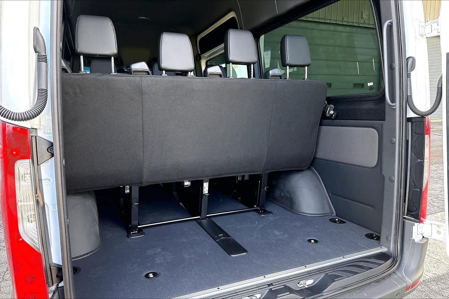 2026 Mercedes-Benz Sprinter Passenger 2500 Standard Roof I4 Diesel 144 RWD