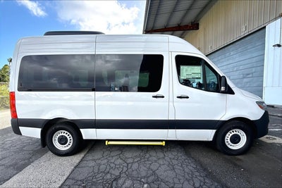 2026 Mercedes-Benz Sprinter Passenger 2500 Standard Roof I4 Diesel 144 RWD