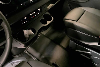 2025 Mercedes-Benz Sprinter Passenger Van 2500 Standard Roof I4 Diesel HO 144 RWD