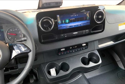 2025 Mercedes-Benz Sprinter Passenger Van 2500 Standard Roof I4 Diesel HO 144 RWD