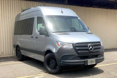 2025 Mercedes-Benz Sprinter 2500 Standard Roof I4 Diesel HO 144" RWD