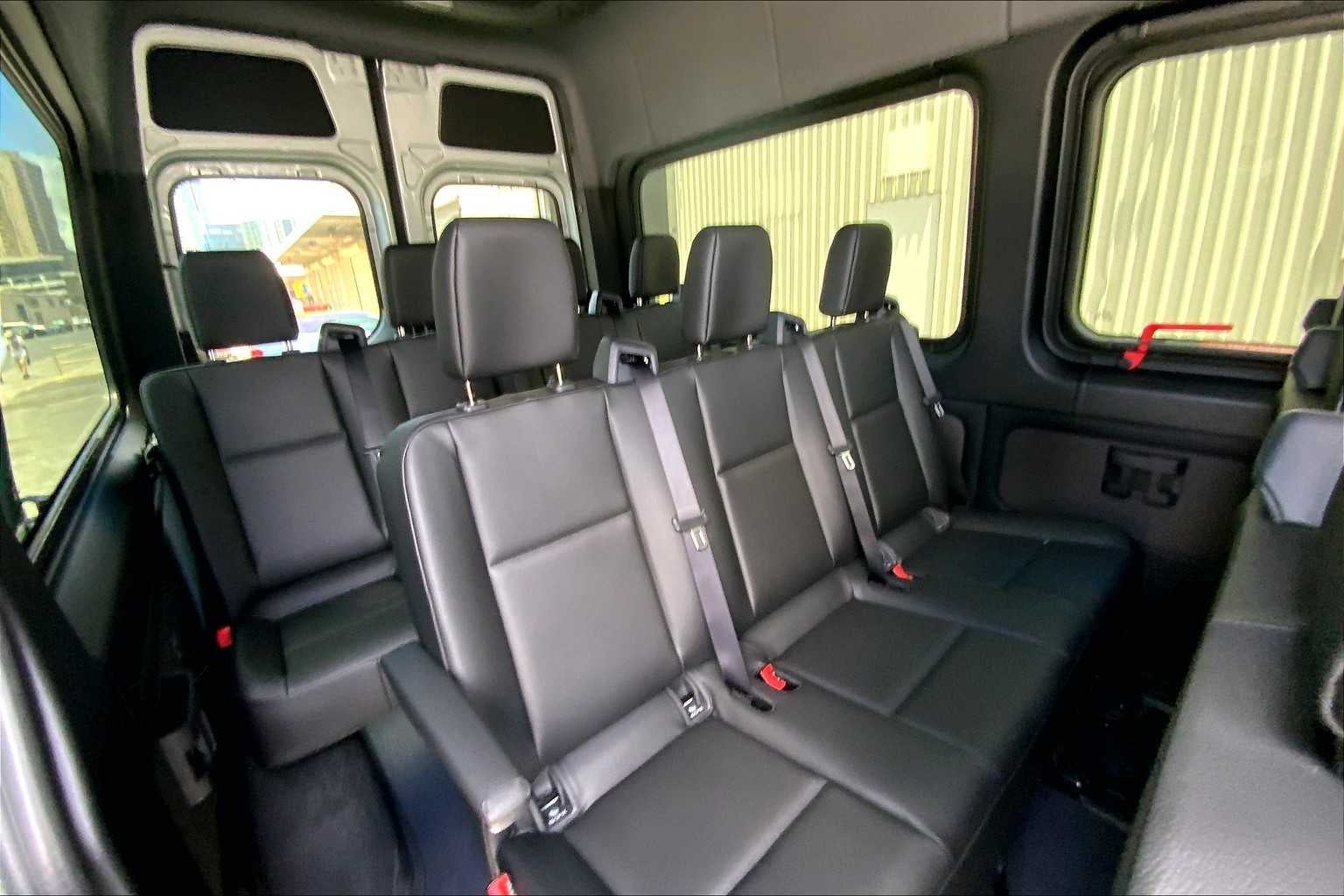 2025 Mercedes-Benz Sprinter 2500 Standard Roof I4 Diesel HO 144" RWD