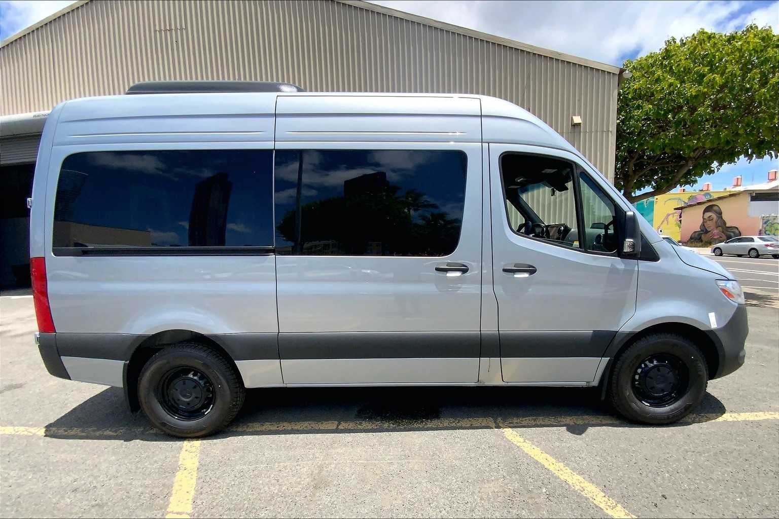 2025 Mercedes-Benz Sprinter 2500 Standard Roof I4 Diesel HO 144" RWD