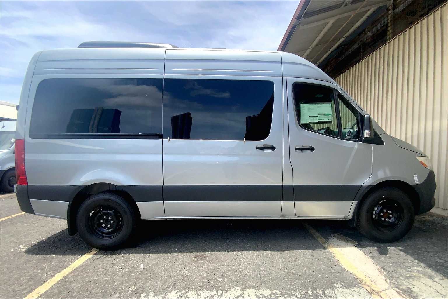 2025 Mercedes-Benz Sprinter Passenger Van 2500 Standard Roof I4 Diesel HO 144 RWD
