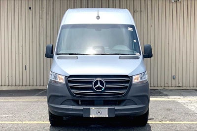 2025 Mercedes-Benz Sprinter Passenger Van 2500 High Roof I4 Diesel HO 144" RWD