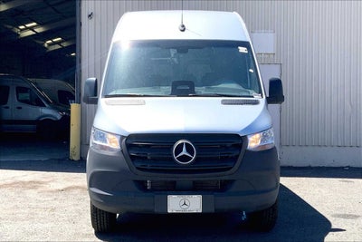 2025 Mercedes-Benz Sprinter Passenger Van 2500 Standard Roof I4 Diesel HO 144 RWD