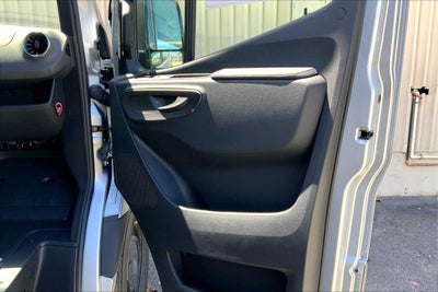 2025 Mercedes-Benz Sprinter 2500 Standard Roof I4 Diesel HO 144" RWD