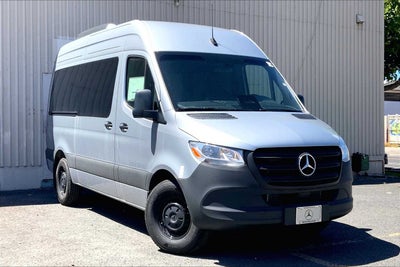 2025 Mercedes-Benz Sprinter 2500 Standard Roof I4 Diesel HO 144" RWD