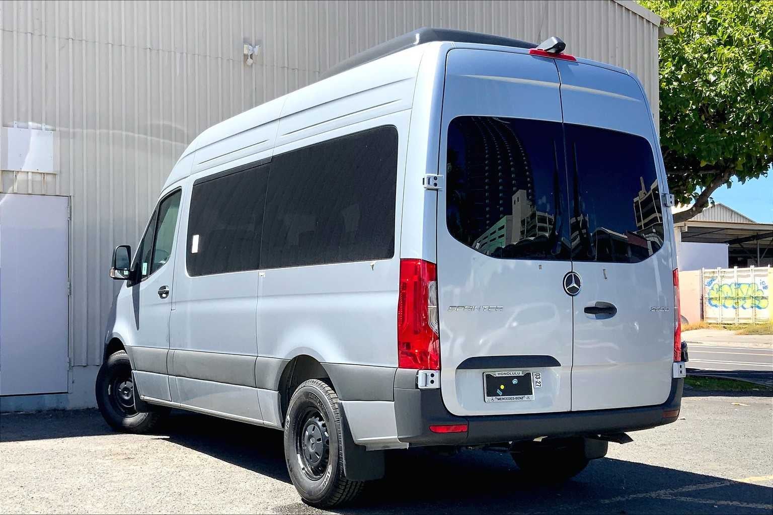 2025 Mercedes-Benz Sprinter 2500 Standard Roof I4 Diesel HO 144" RWD
