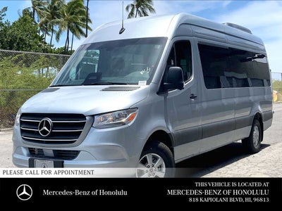 2026 Mercedes-Benz Sprinter Passenger Van 2500 High Roof I4 Diesel HO 170 RWD