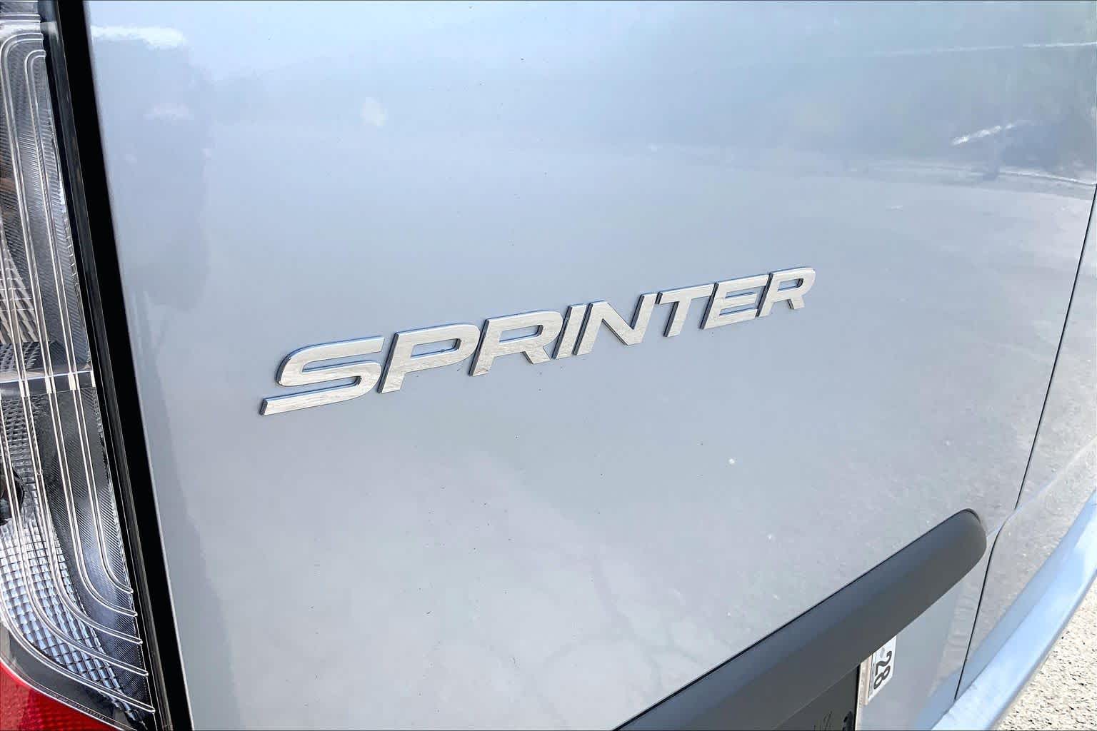 2026 Mercedes-Benz Sprinter Passenger Van 2500 High Roof I4 Diesel HO 170 RWD