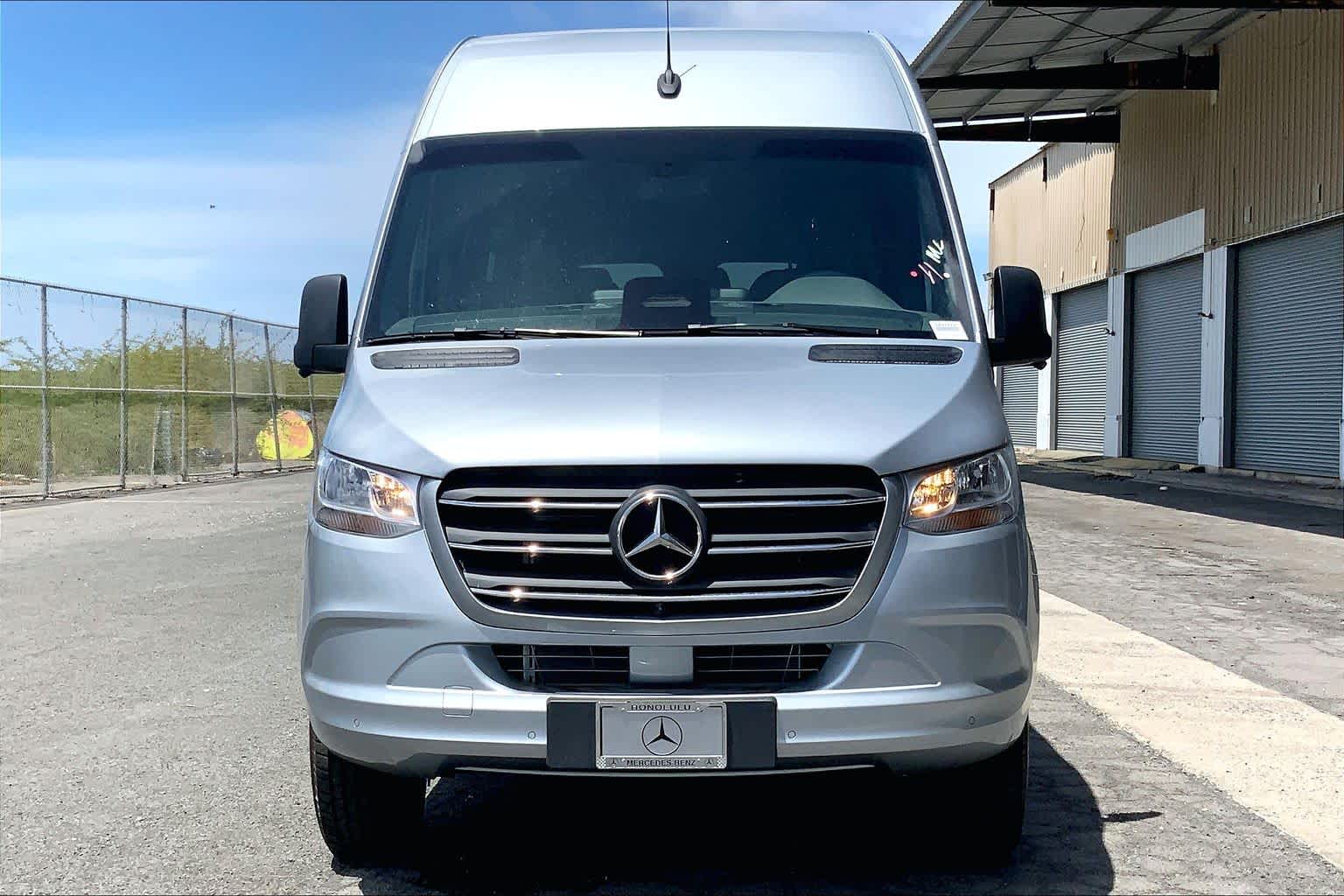 2026 Mercedes-Benz Sprinter Passenger Van 2500 High Roof I4 Diesel HO 170 RWD