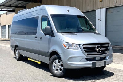 2026 Mercedes-Benz Sprinter Passenger Van 2500 High Roof I4 Diesel HO 170 RWD