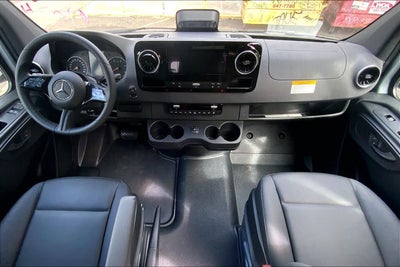 2026 Mercedes-Benz Sprinter Passenger Van 2500 High Roof I4 Diesel HO 170" RWD
