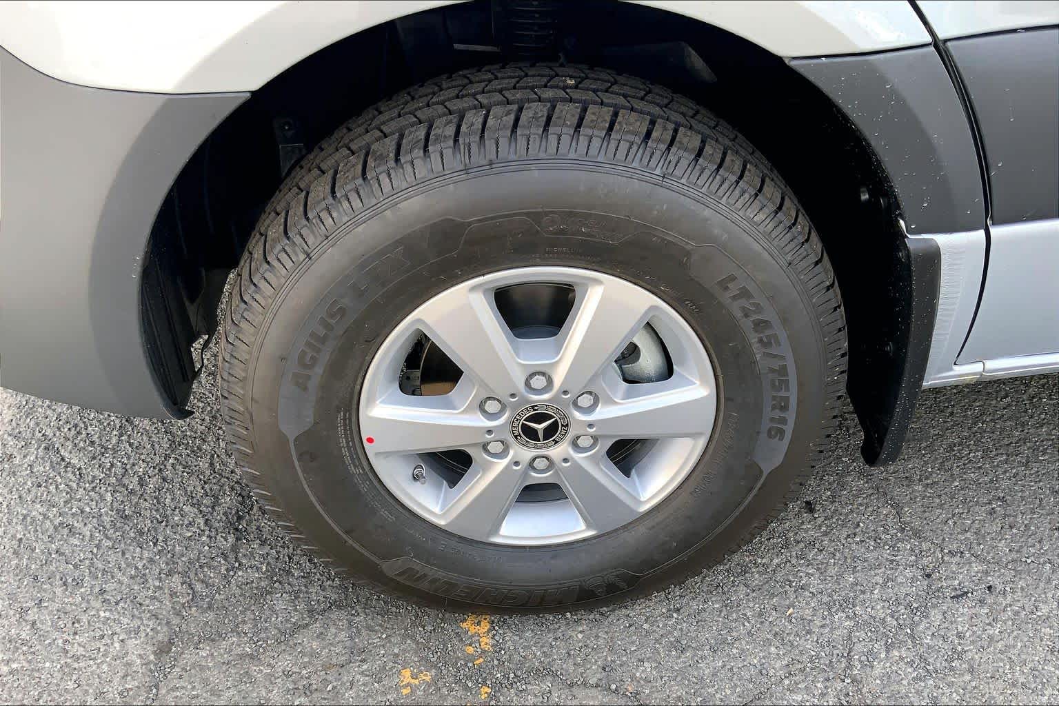 2026 Mercedes-Benz Sprinter Passenger Van 2500 High Roof I4 Diesel HO 170" RWD